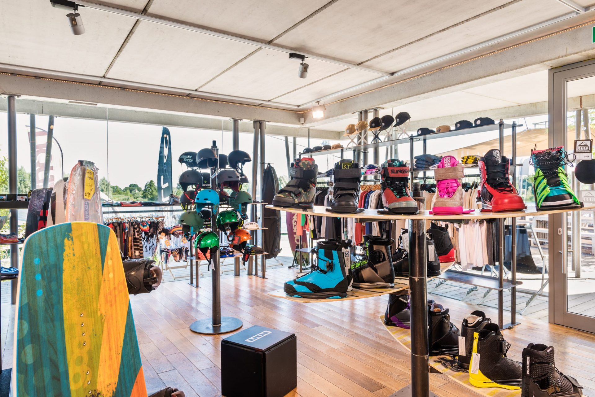 Wake Shop Turncable Wakepark Thannhausen